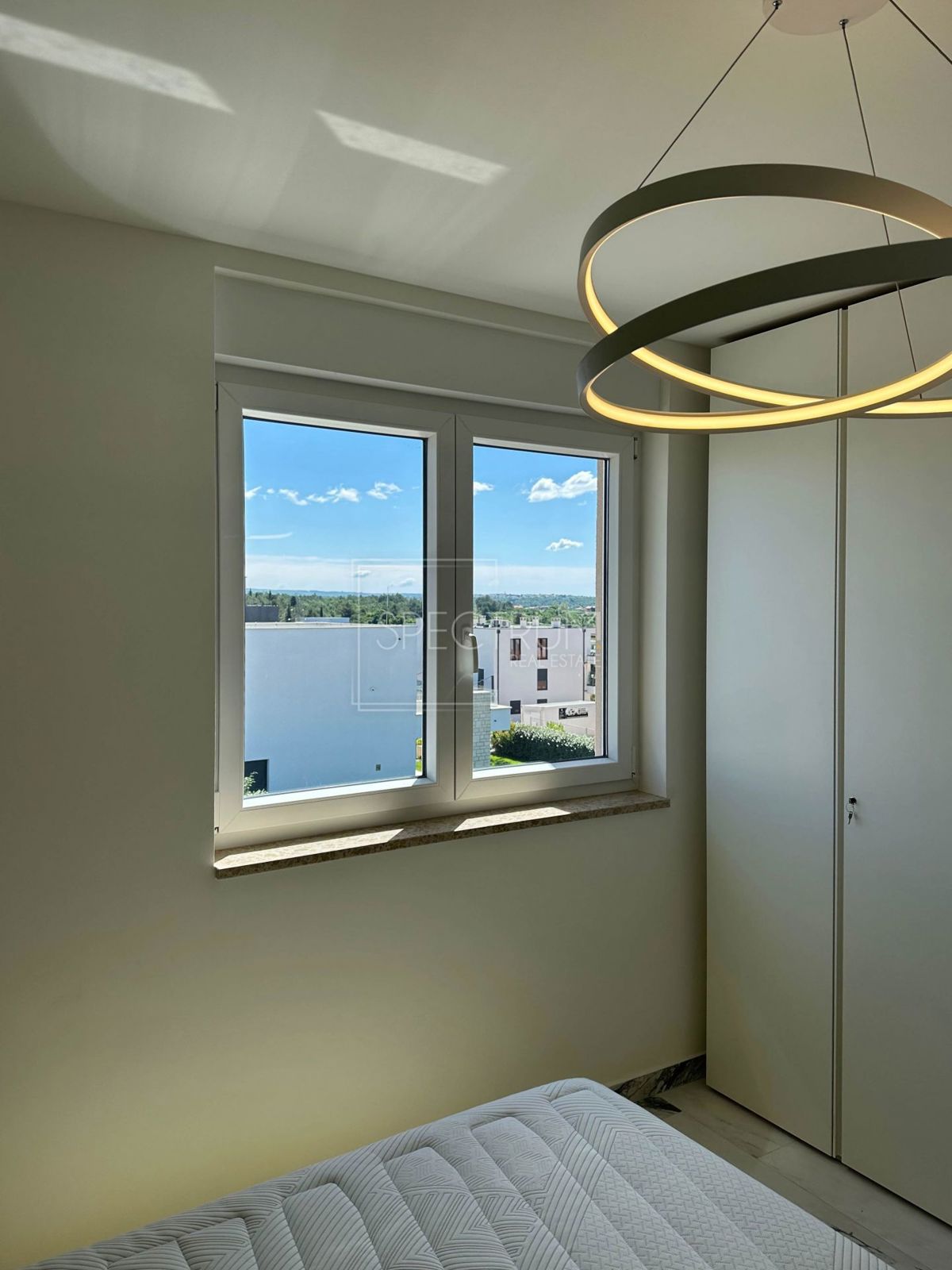 Cittanova, appartamento moderno con una bellissima vista sul mare