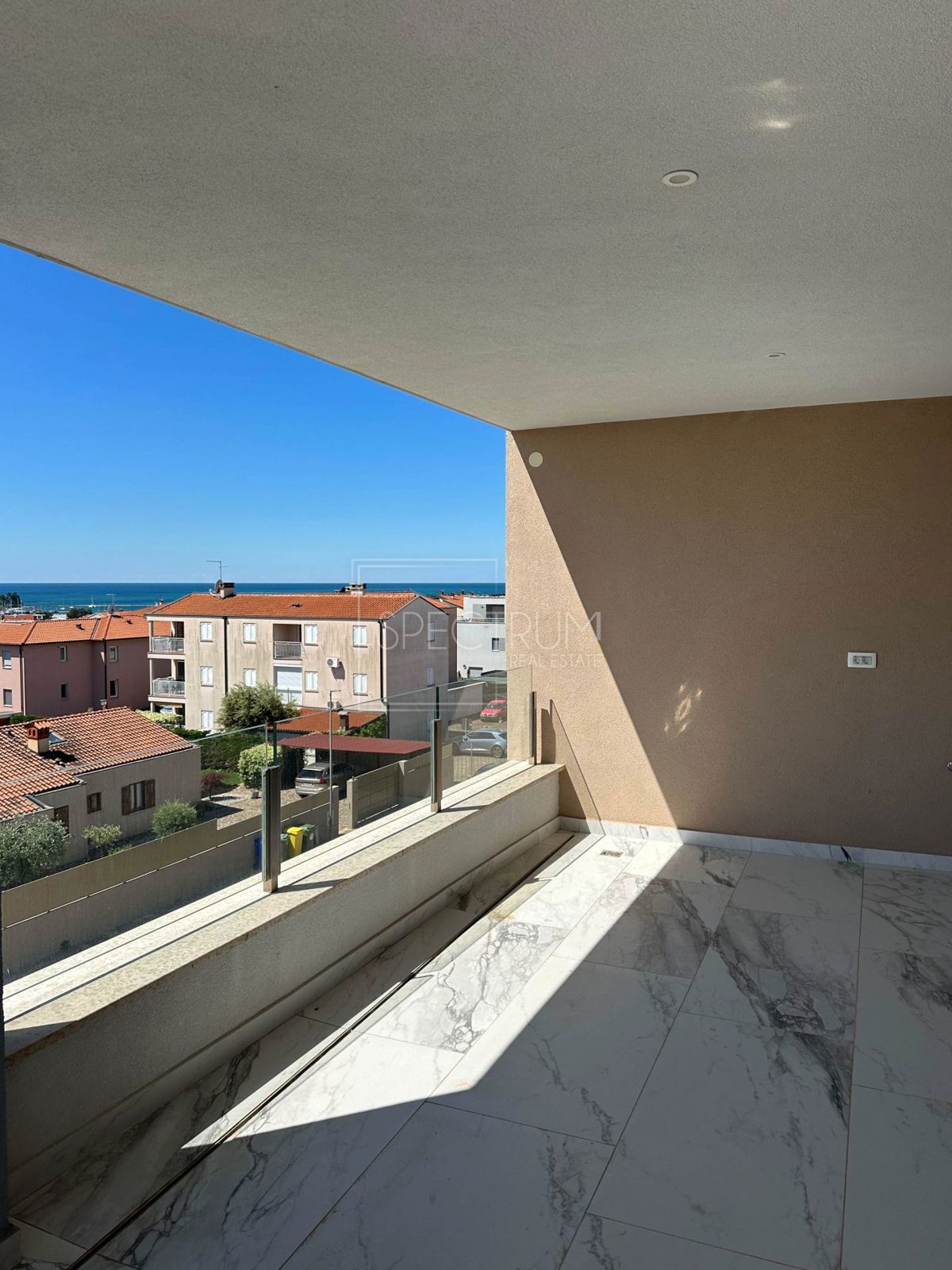 Cittanova, appartamento moderno con una bellissima vista sul mare