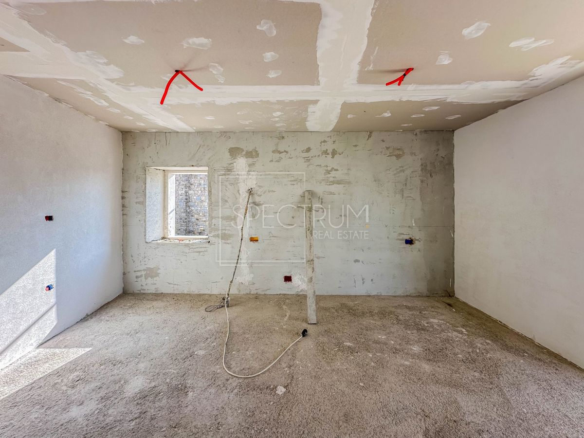 Zona di Buie, casa in pietra ristrutturata con una bellissima vista