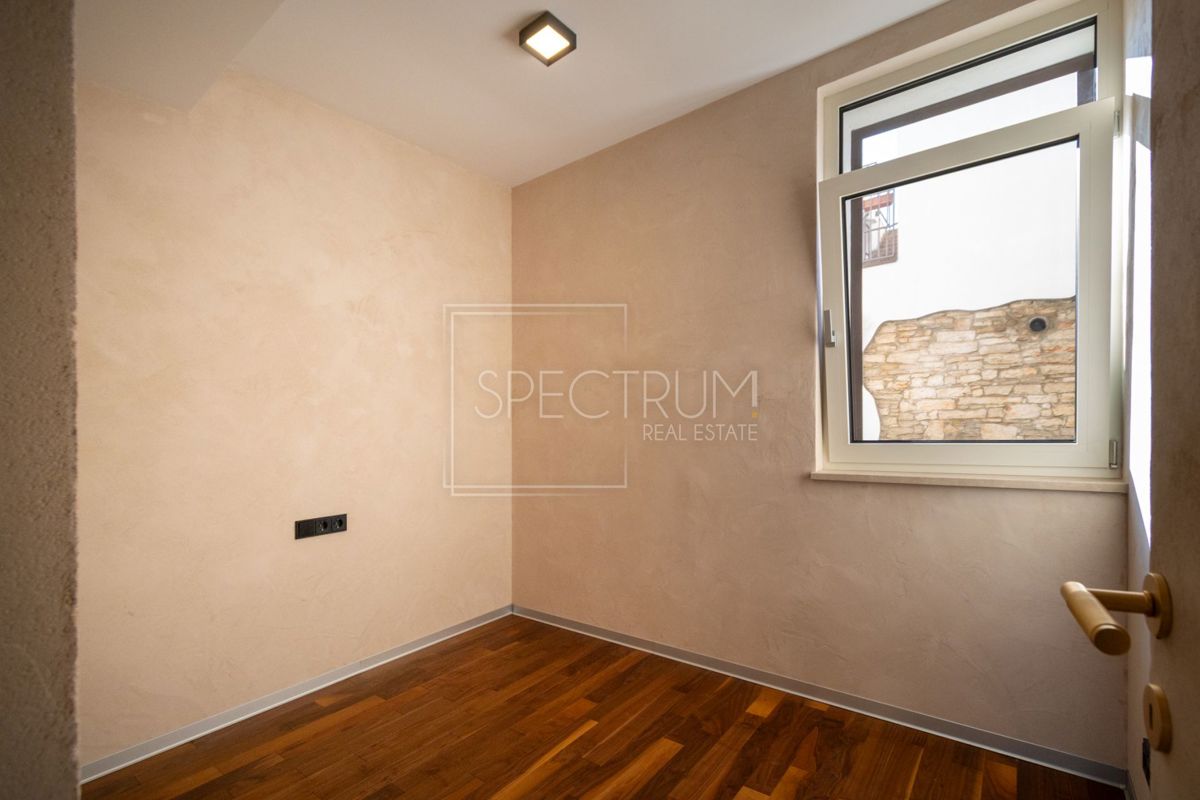 Cittanova, appartamento ristrutturato al piano terra a 100 metri dalla spiaggia!