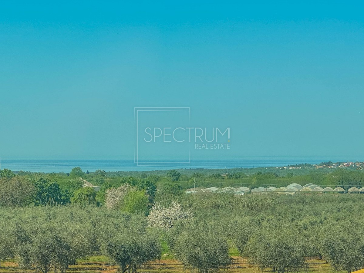 Zona Castelliere, villa con piscina e vista mare