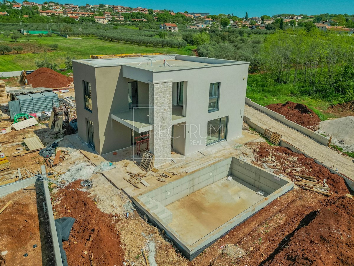 Zona Castelliere, villa con piscina e vista mare