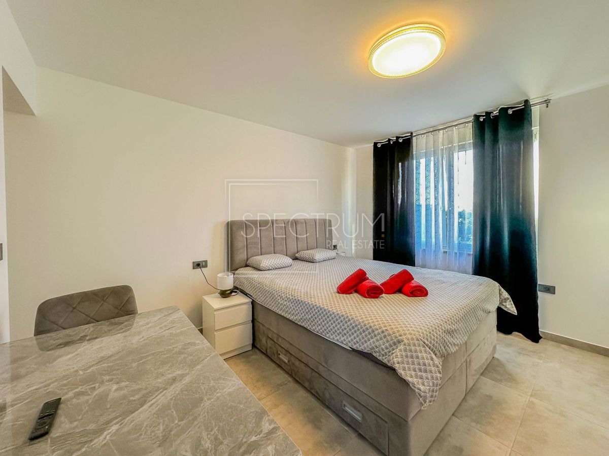 Umago, appartamento ristrutturato con vista mare!