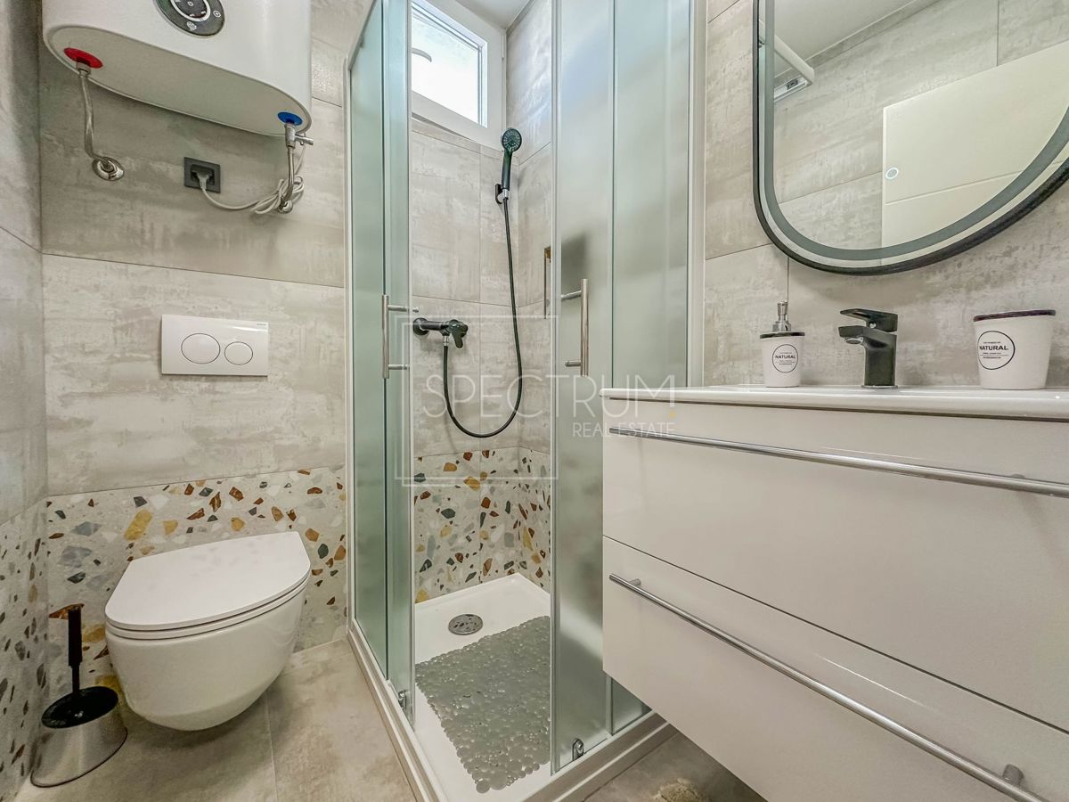 Umago, appartamento ristrutturato con vista mare!