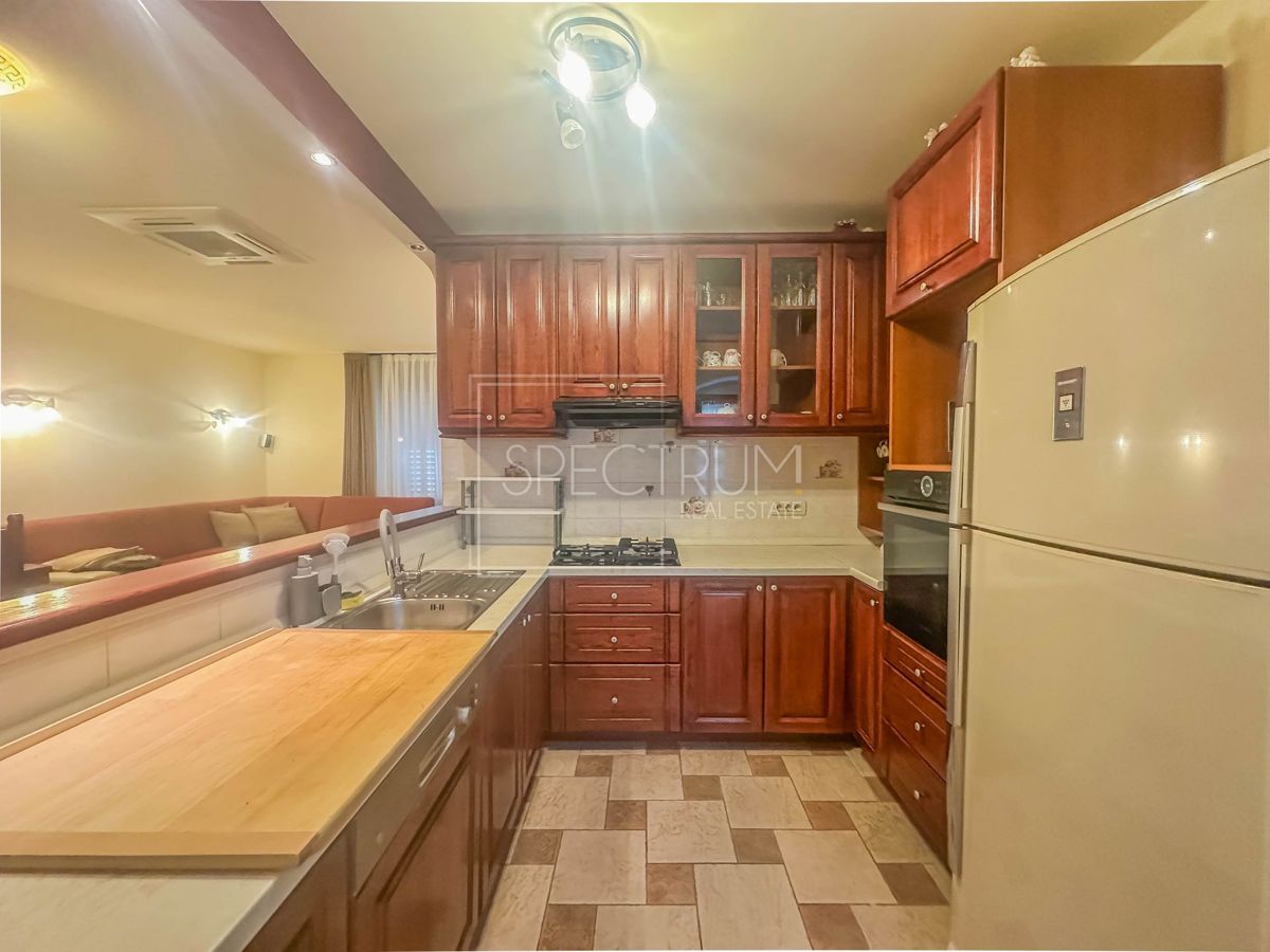 Parenzo, spazioso appartamento nel centro storico