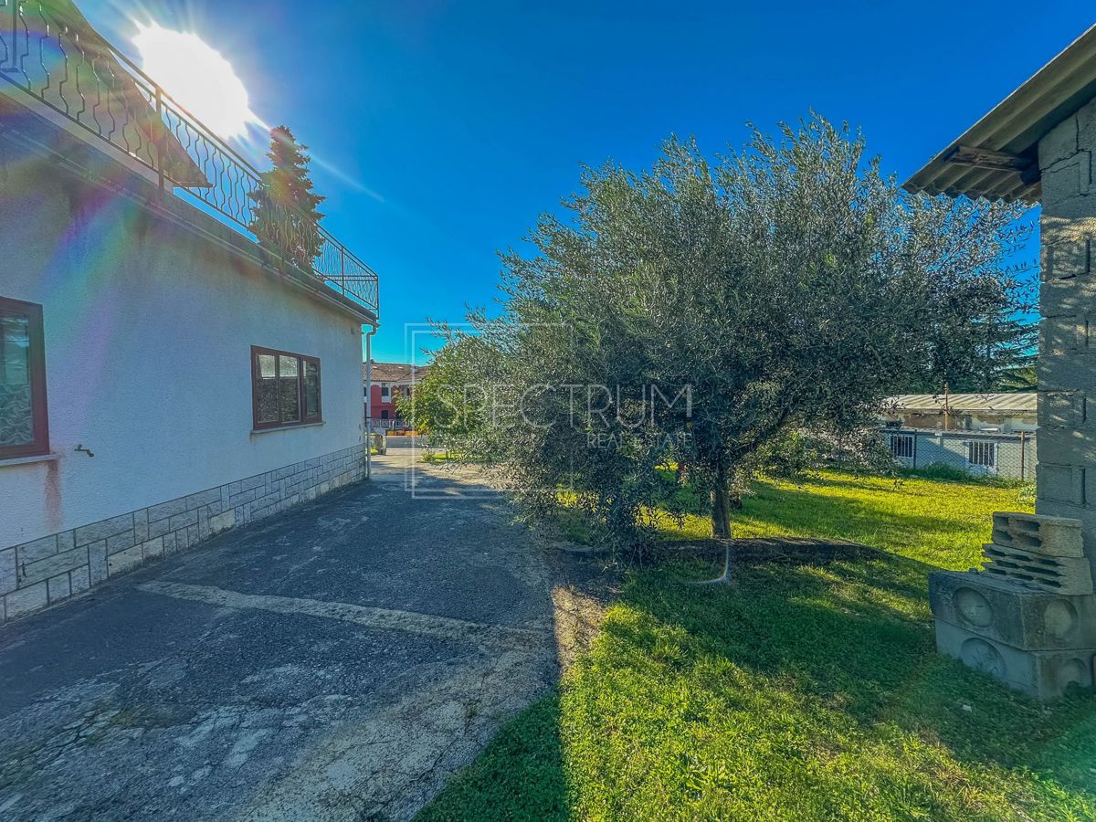 Zona Buie, casa indipendente con ampio cortile