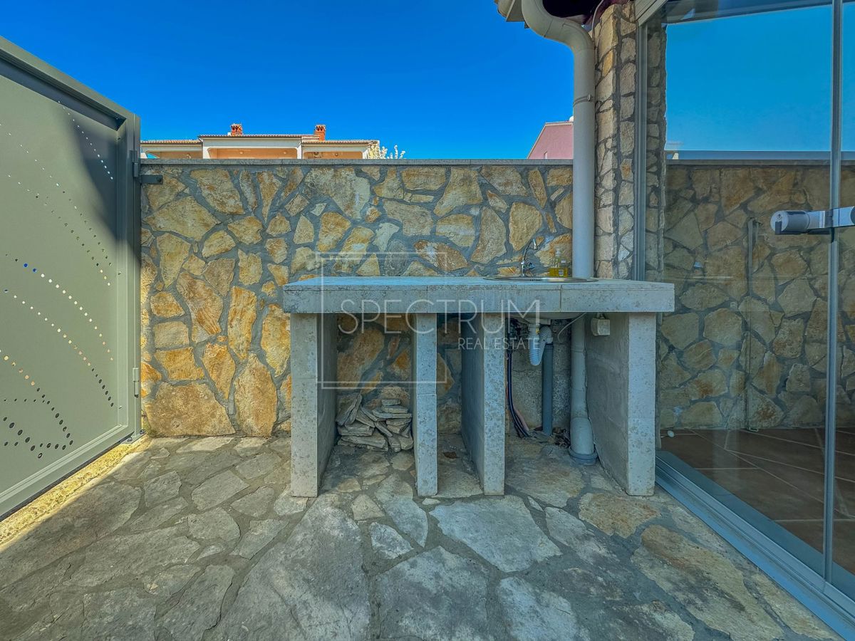 Cittanova, appartamento al piano terra con cortile in una zona molto ambita