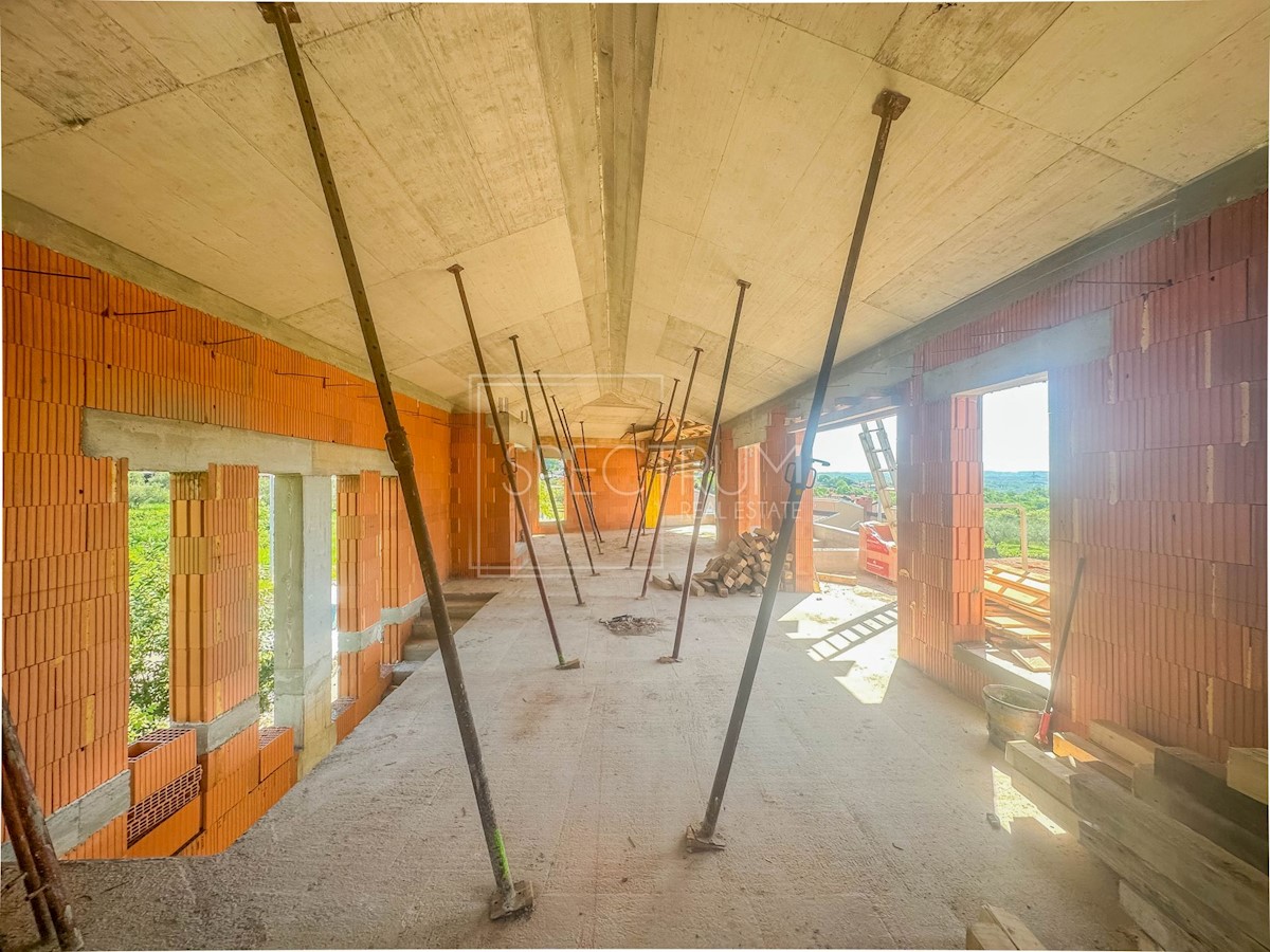 Castelliere, villa moderna con vista mare