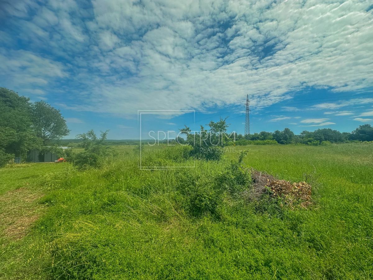 Zona Parenzo, terreno edificabile per investimento
