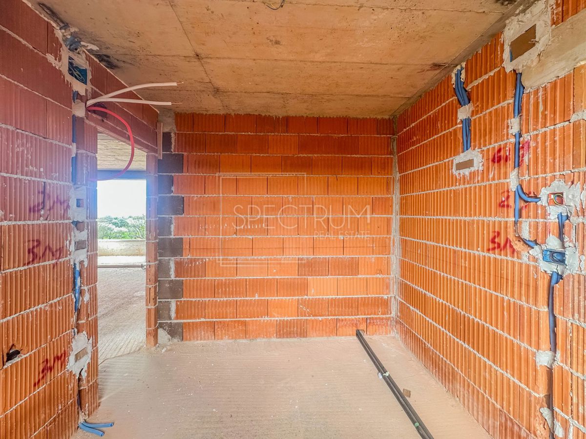 Umago, nuova costruzione, appartamento di qualità al 2° piano