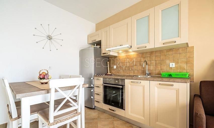 Zona Torre, appartamento con 2 camere da letto