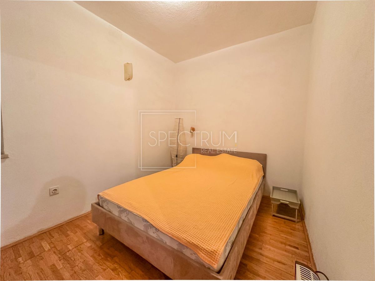 Zona di Verteneglio, casa indipendente in posizione tranquilla