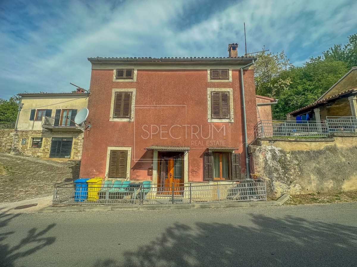 Motovun, casa con una bellissima vista 