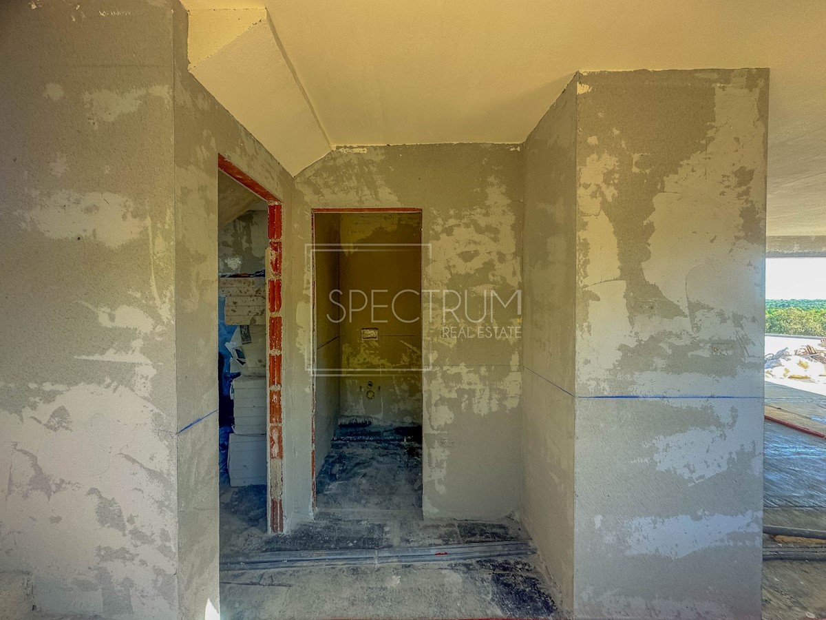 Dintorni di Buie, una villa con piscina e una bellissima vista