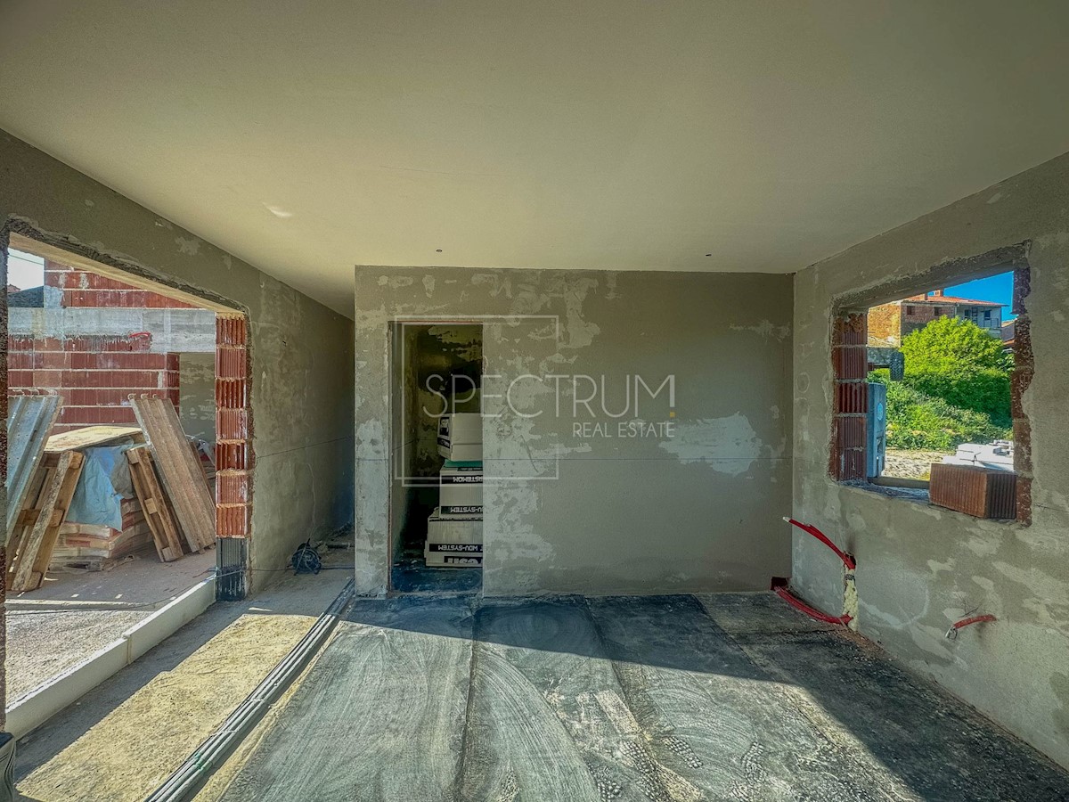 Dintorni di Buie, una villa con piscina e una bellissima vista