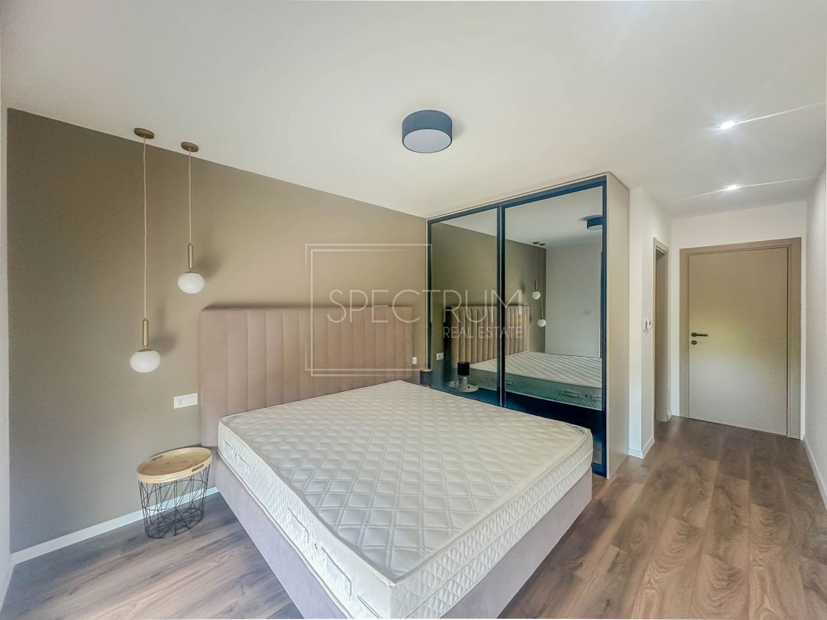 Zona Parenzo, appartamento moderno con vista mare