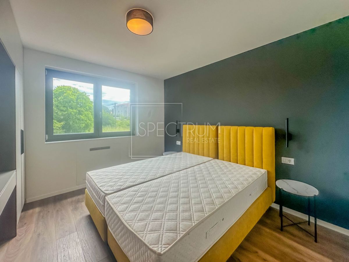 Zona Parenzo, appartamento moderno con vista mare