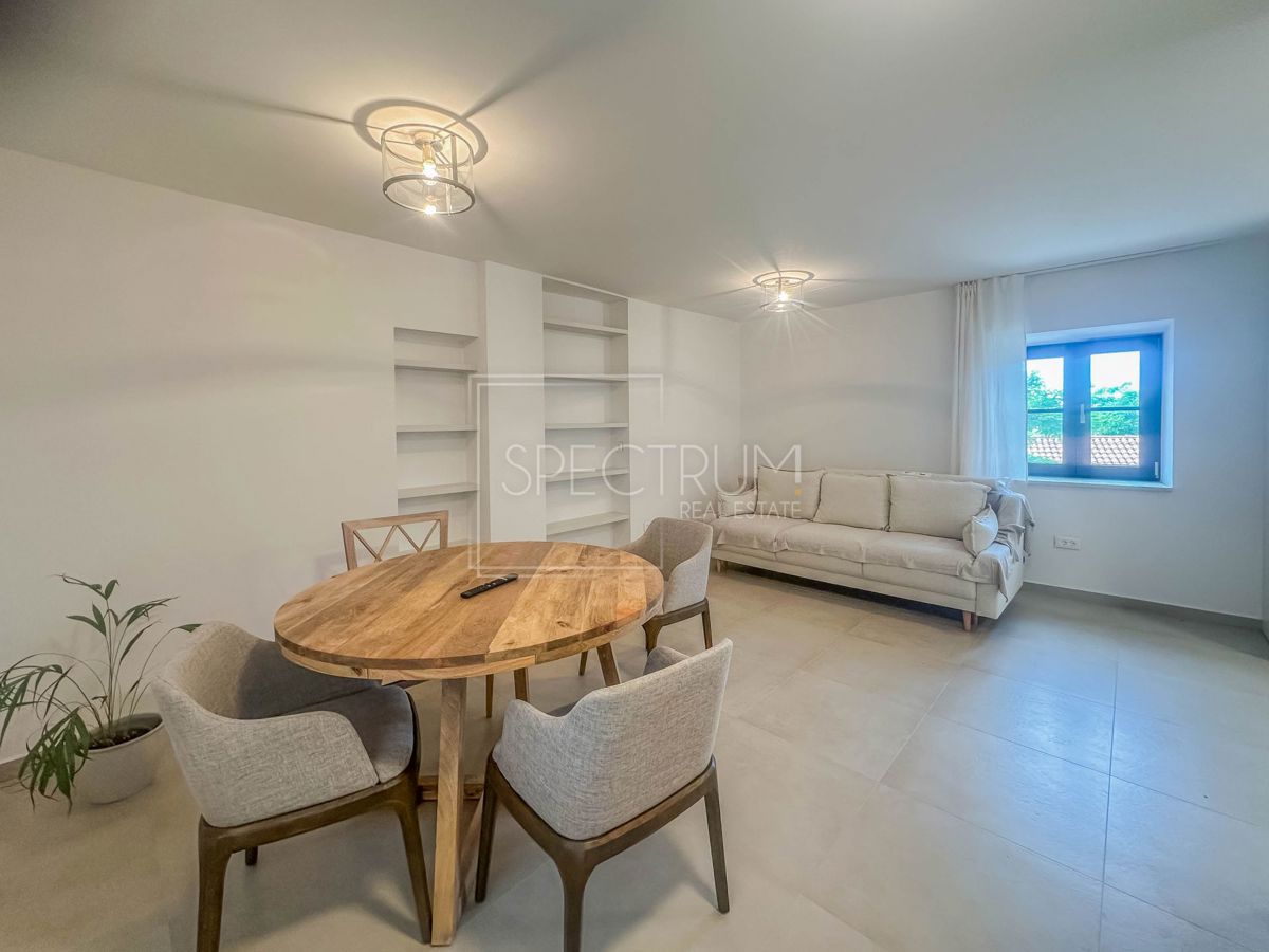 Torre, appartamento duplex ristrutturato