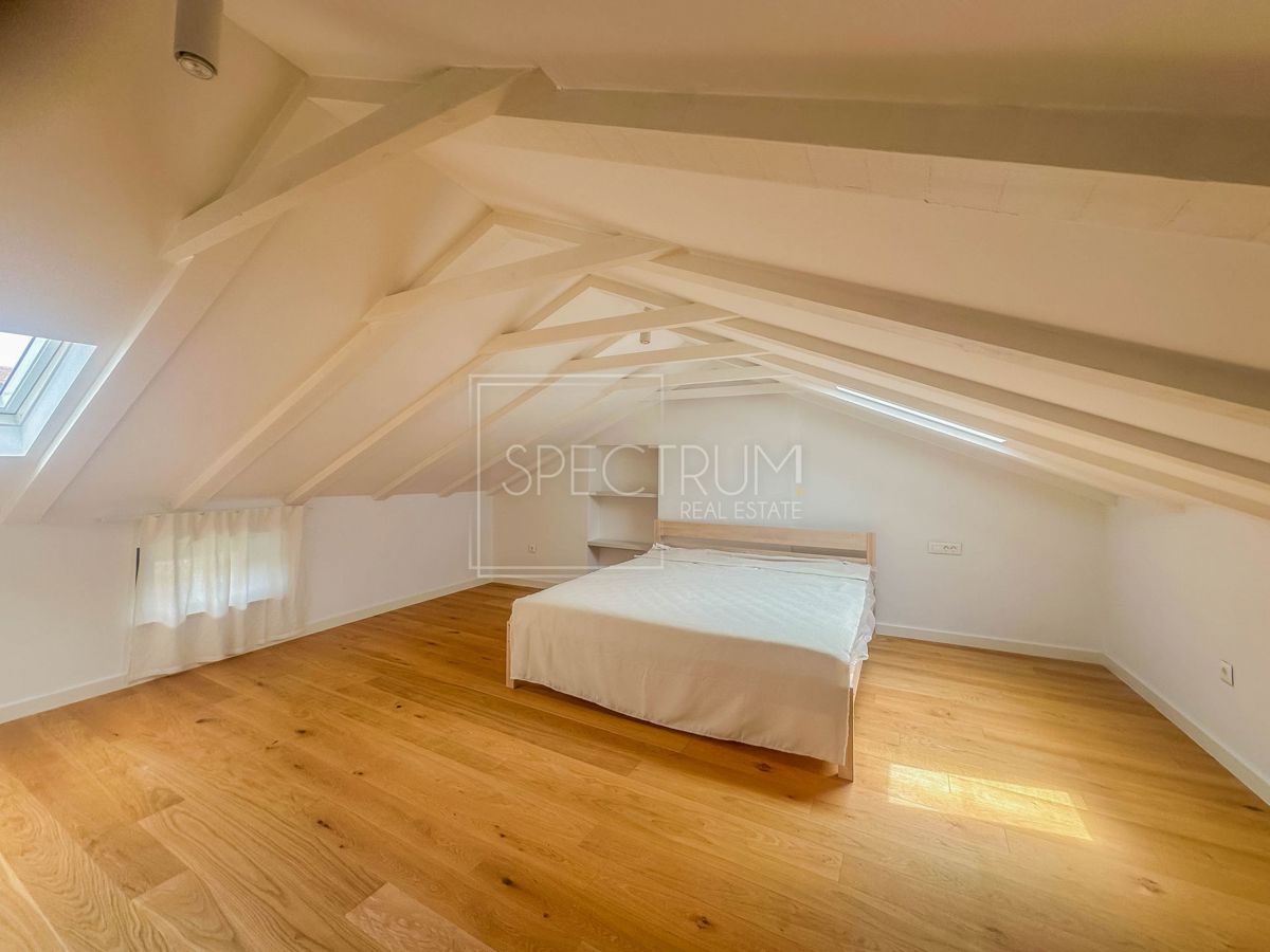 Torre, appartamento duplex ristrutturato