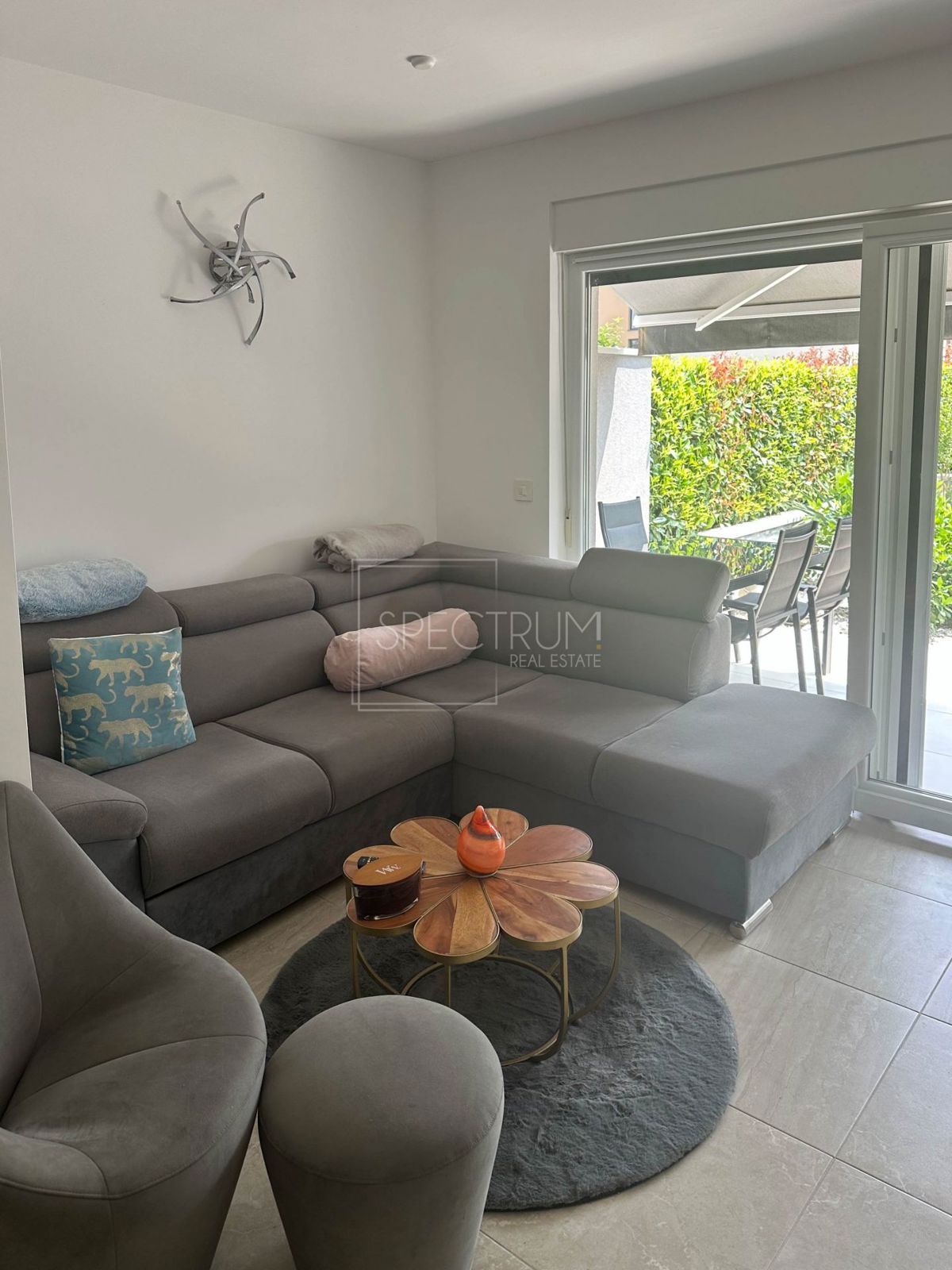 Cittanova, moderna casa a schiera con vista mare