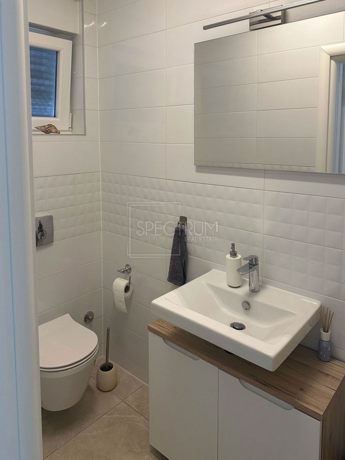 Cittanova, moderna casa a schiera con vista mare