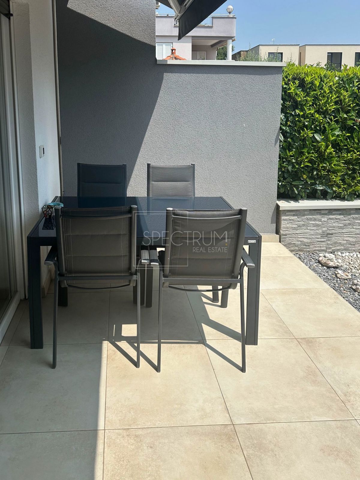 Cittanova, moderna casa a schiera con vista mare