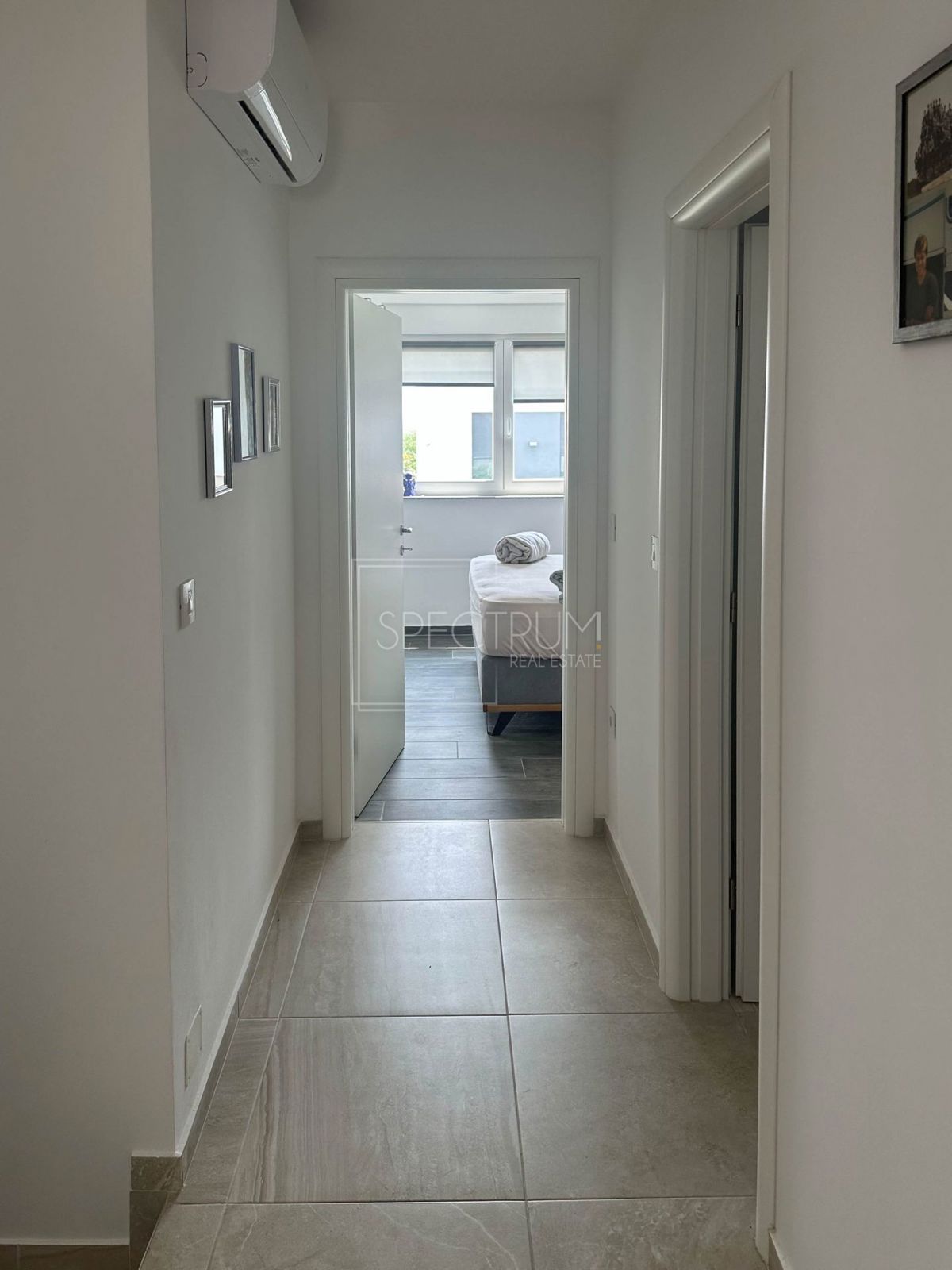 Cittanova, moderna casa a schiera con vista mare