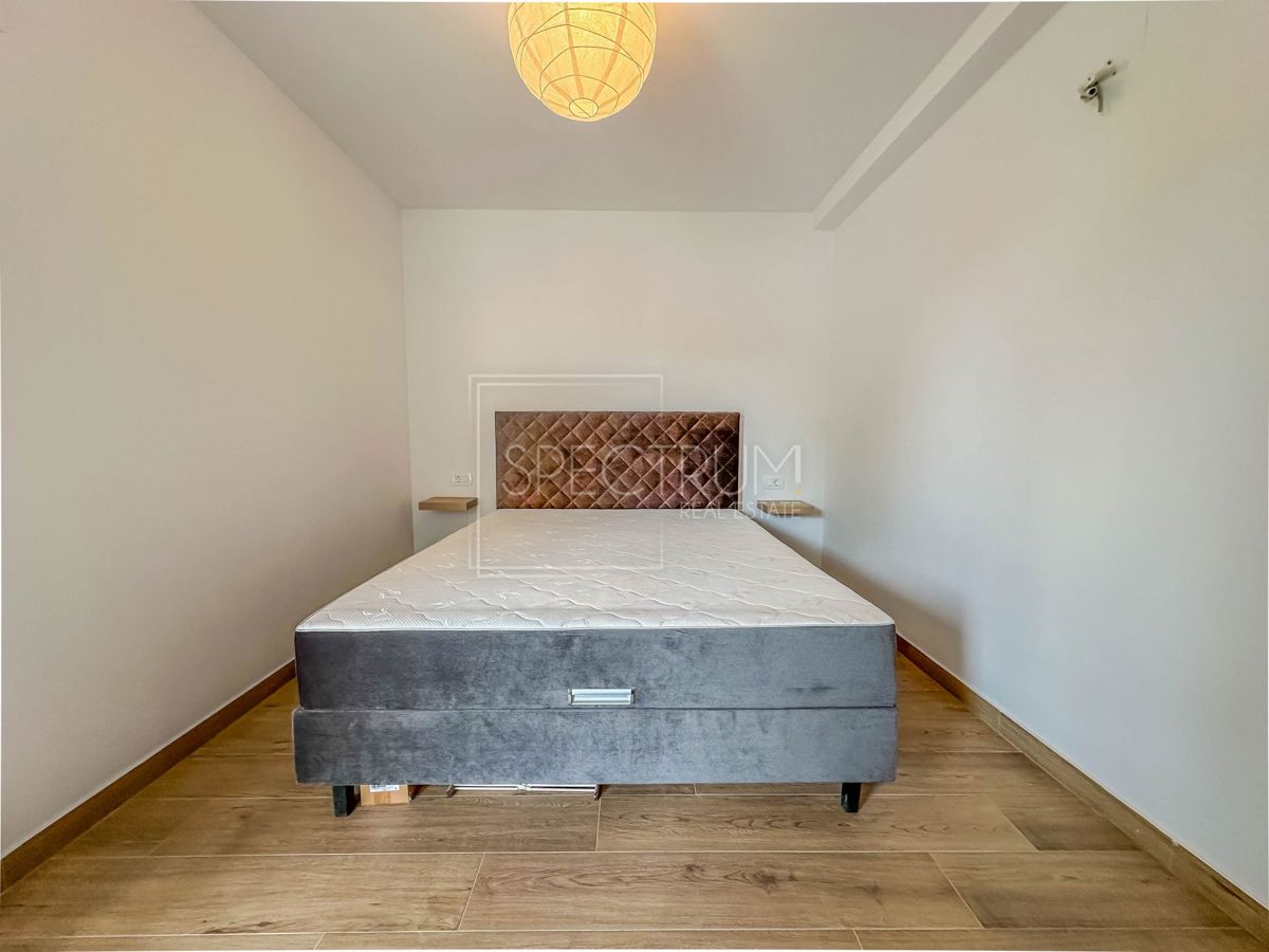 Cittanova, casa bifamiliare con piscina