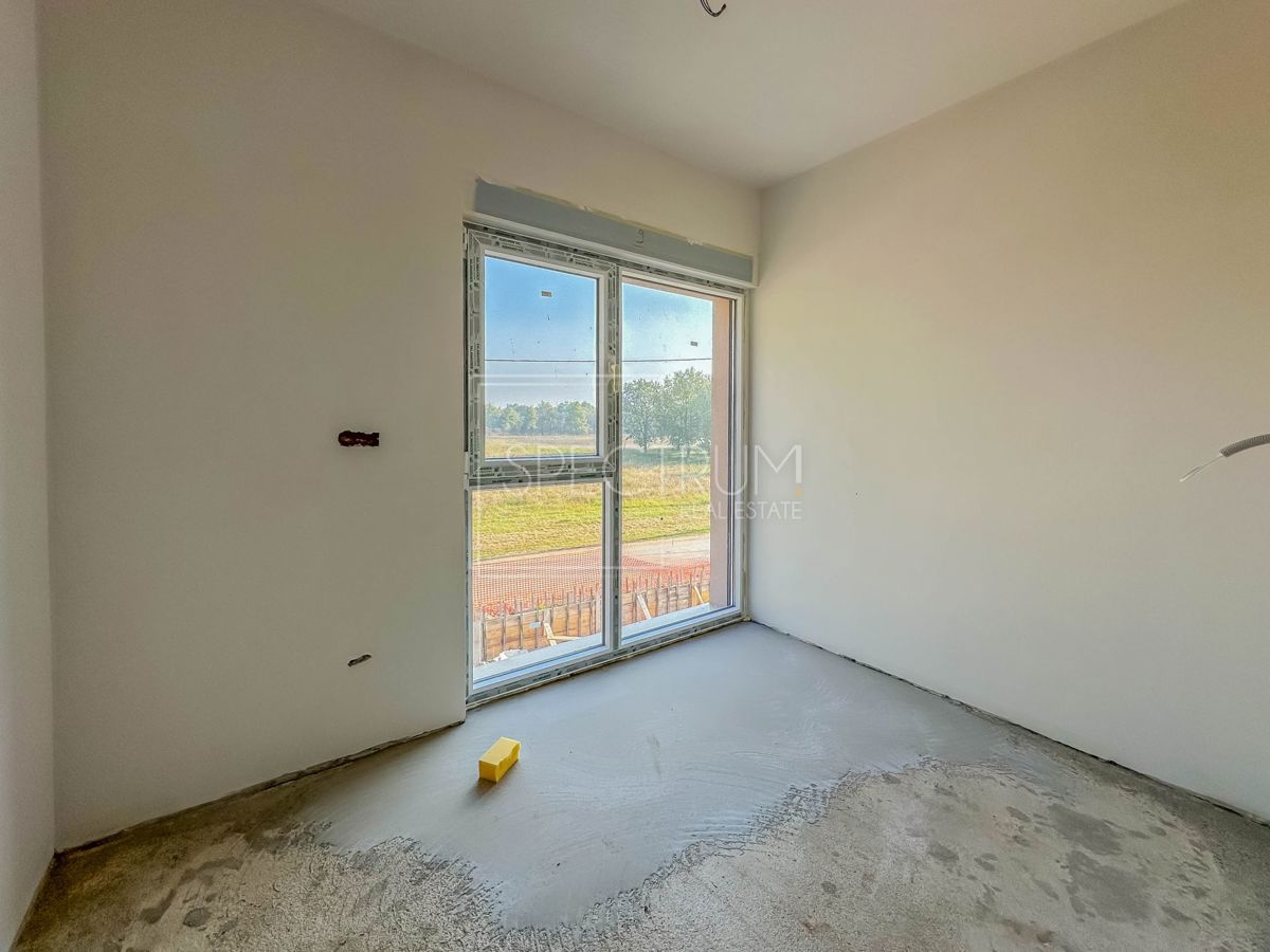 Zona Parenzo, appartamento moderno con terrazza sul tetto