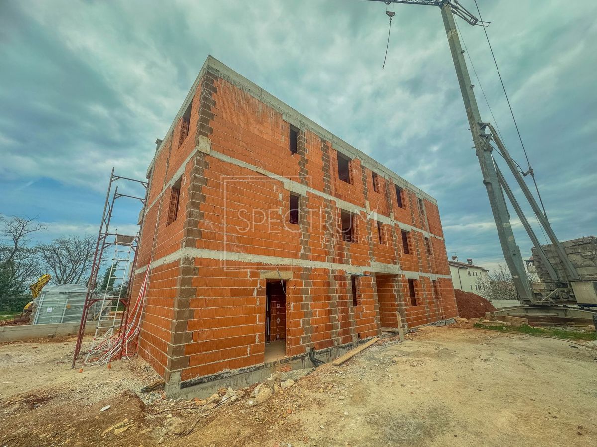 Umago, appartamento moderno con vista mare