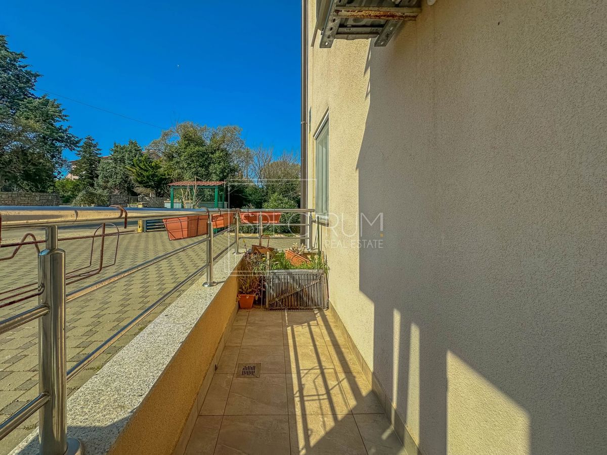 Lisignano, appartamento al piano terra in posizione ricercata