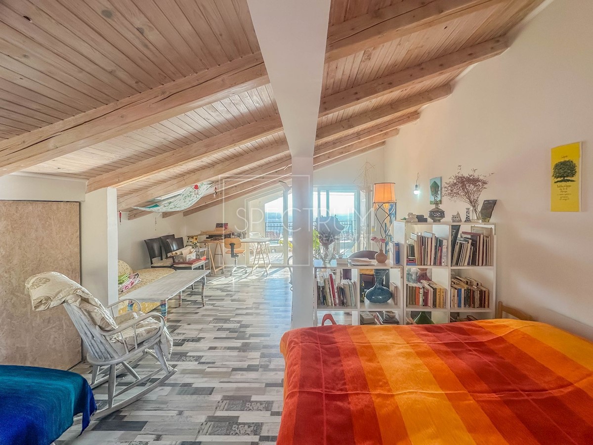 Verteneglio, appartamento unico nel centro!