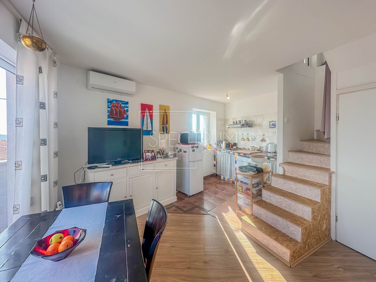 Verteneglio, appartamento unico nel centro!