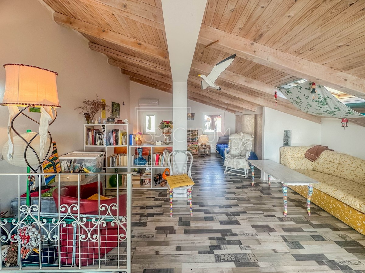 Verteneglio, appartamento unico nel centro!