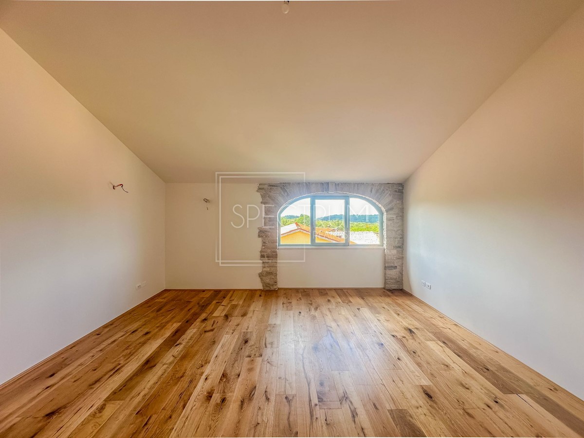 Dintorni di Buie, appartamento ristrutturato con vista