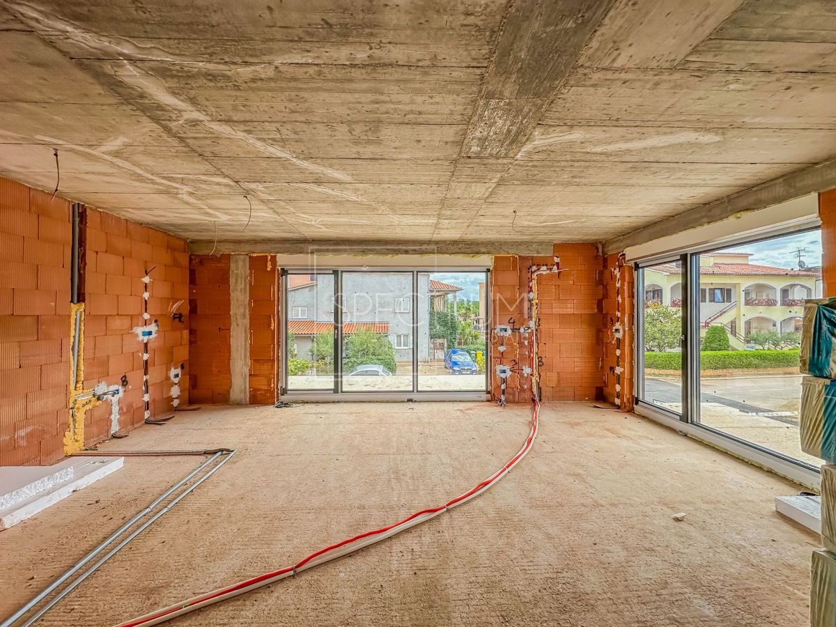 Fontane, moderno appartamento al 1° piano