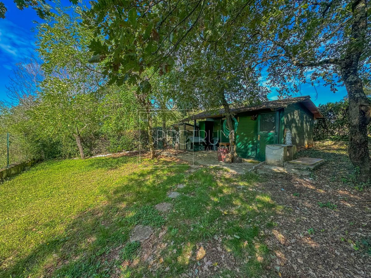 Zona di Grisignana, casa indipendente in posizione tranquilla