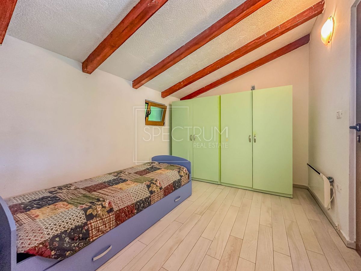 Zona di Grisignana, casa indipendente in posizione tranquilla