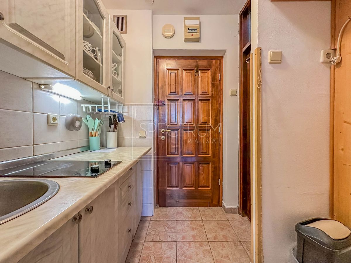 Zona Parenzo, appartamento su due piani a 350 m dal mare