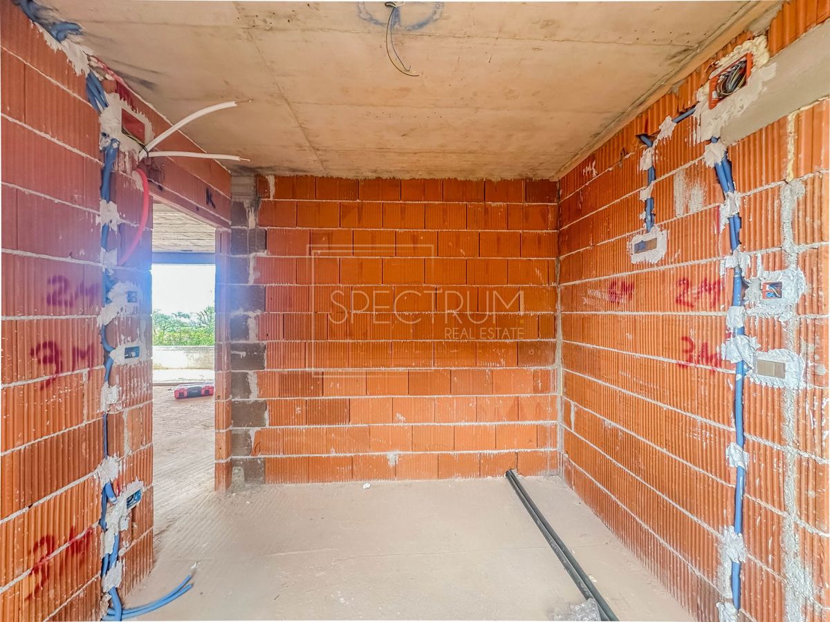 Umago, appartamento moderno al 1° piano