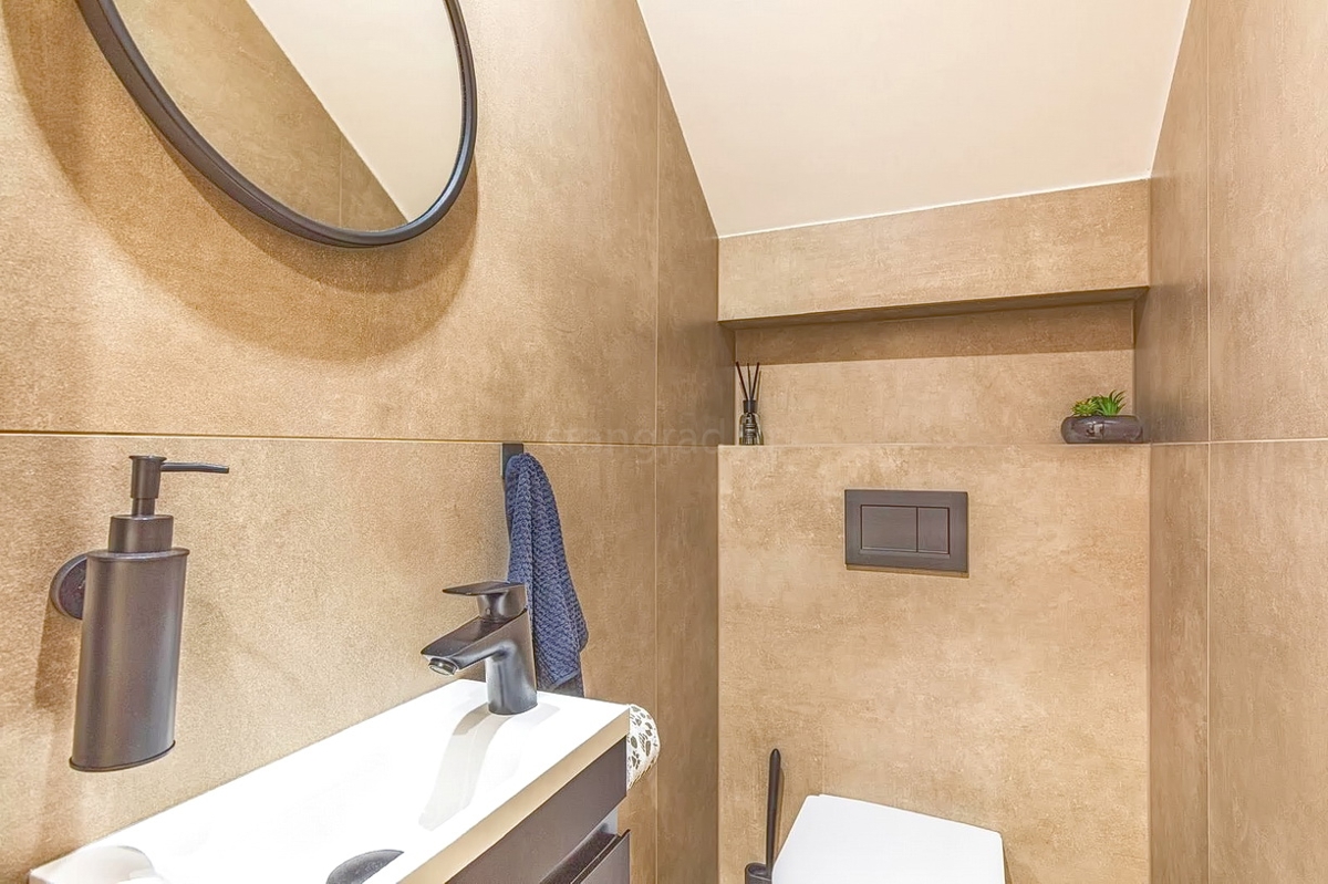 Krk, dintorni, lussuosa casa bifamiliare con piscina!