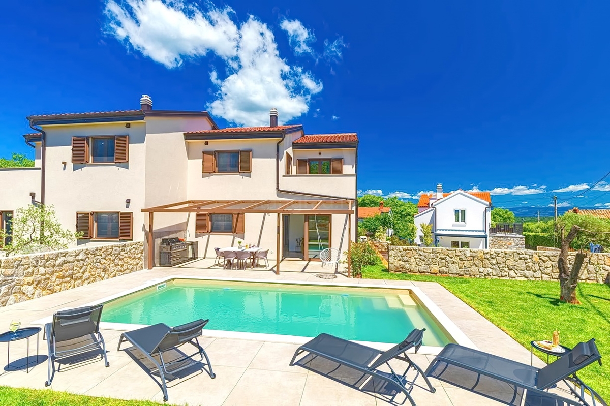 Krk, dintorni, lussuosa casa bifamiliare con piscina!