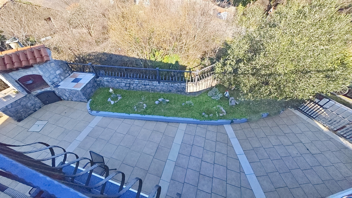 Dobrinj, una casa indipendente con vista sul mare!