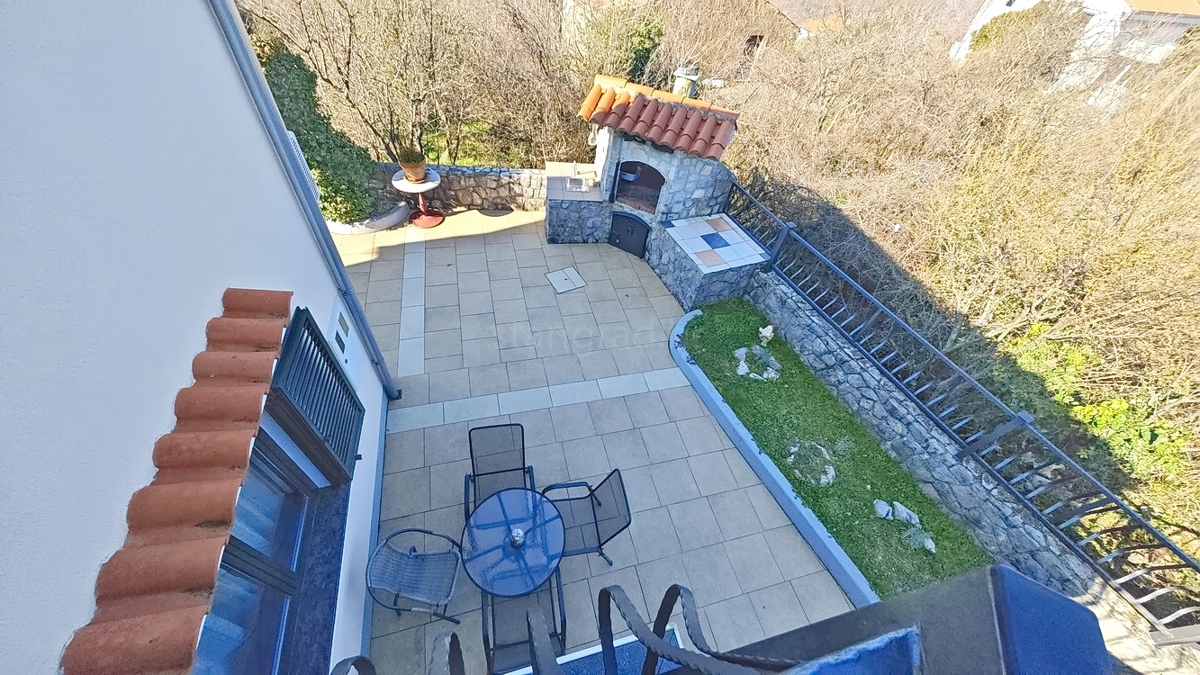 Dobrinj, una casa indipendente con vista sul mare!