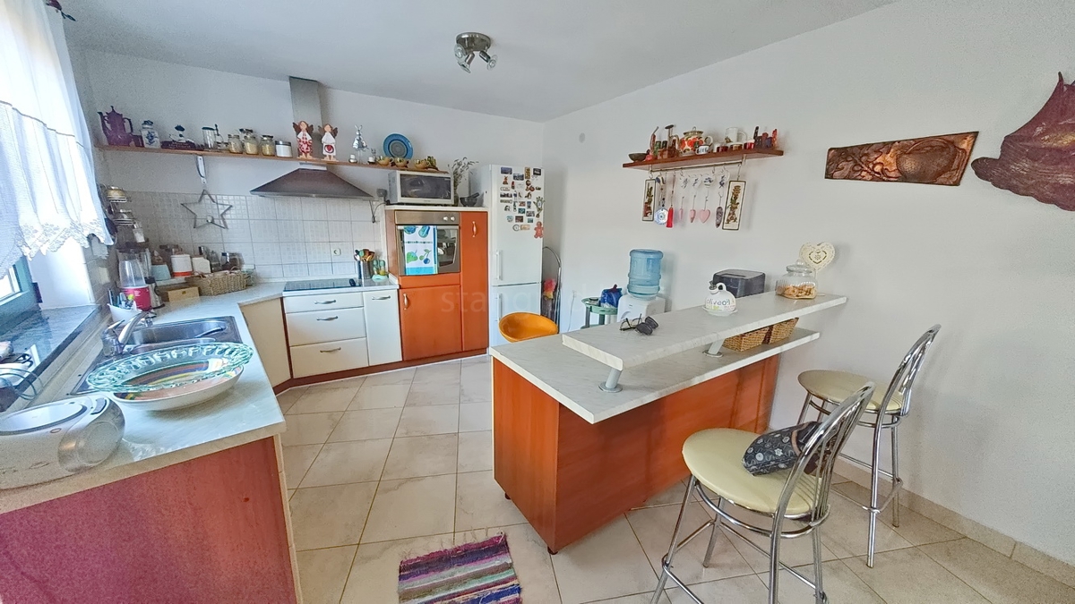 Dobrinj, una casa indipendente con vista sul mare!