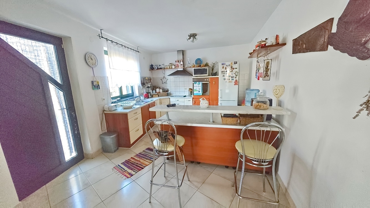 Dobrinj, una casa indipendente con vista sul mare!