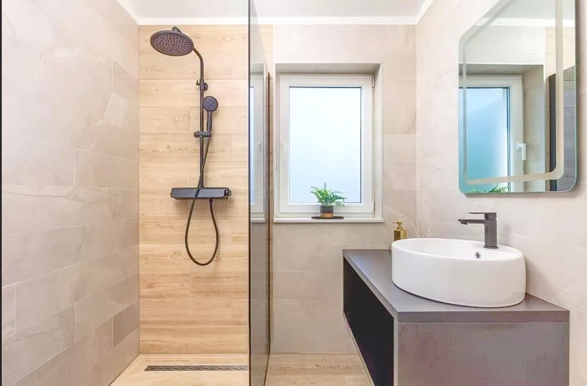 Zona di Vrbnik, moderna casa di lusso con piscina e giardino!