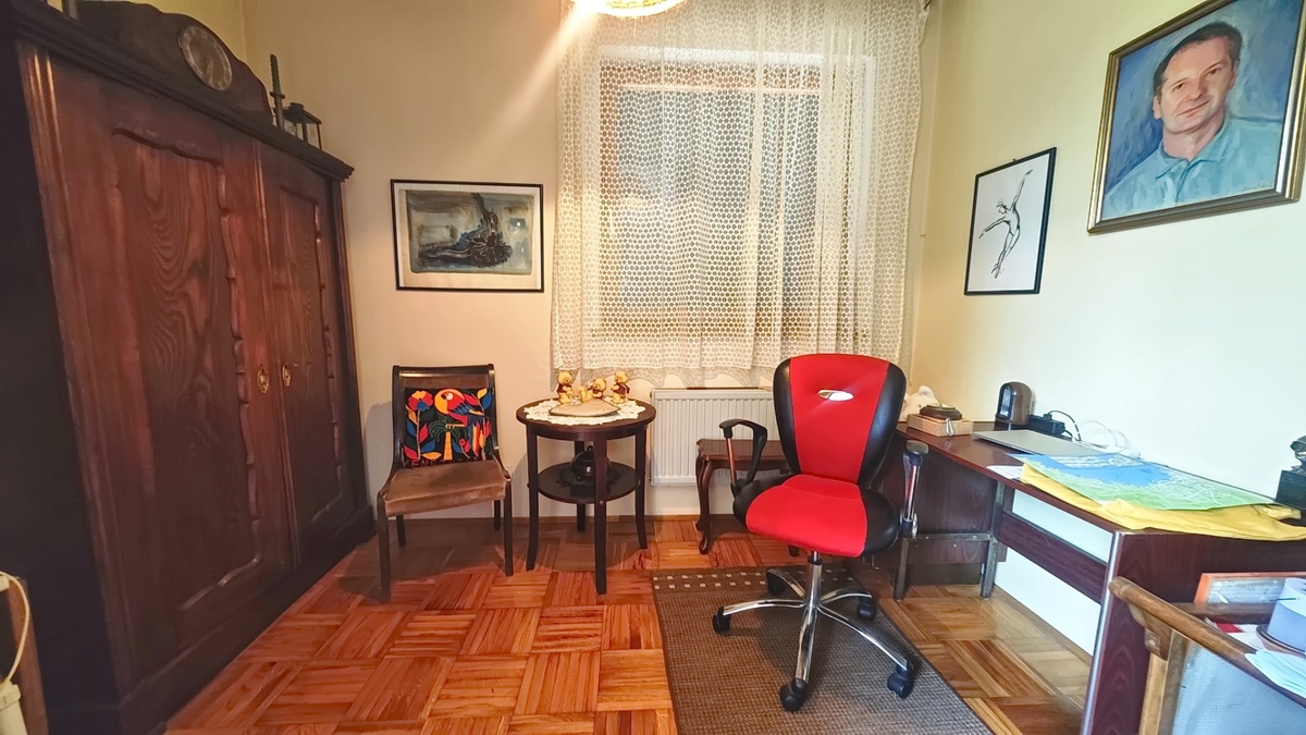 Malinska, casa indipendente con ampio giardino vicino al mare!