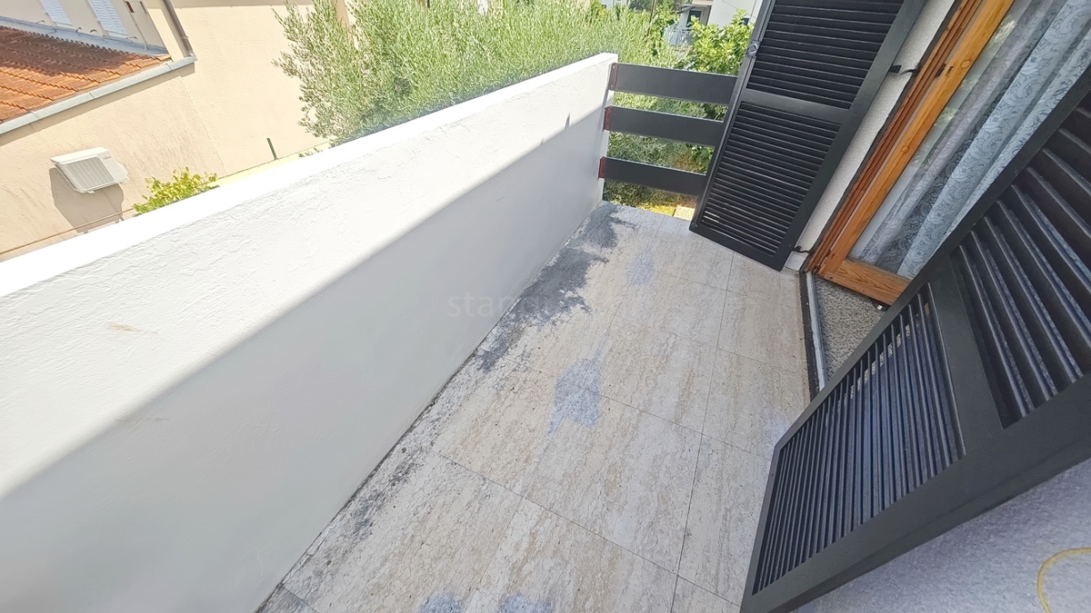 Malinska, casa indipendente con ampio giardino vicino al mare!