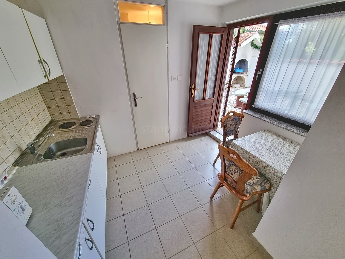 Crikvenica, appartamento con terrazza in un'ottima posizione vicino al mare!